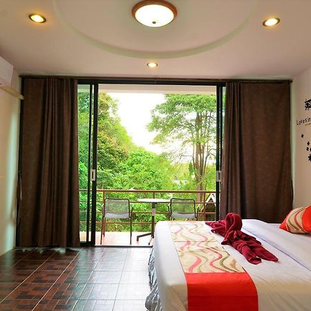Lanta Friendly House 호텔 란타섬 외부 사진