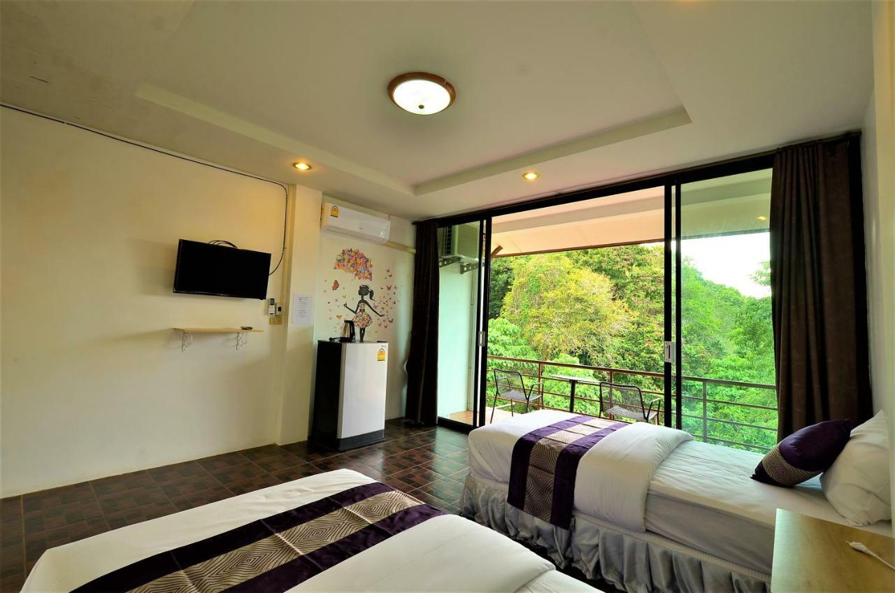 Lanta Friendly House 호텔 란타섬 외부 사진