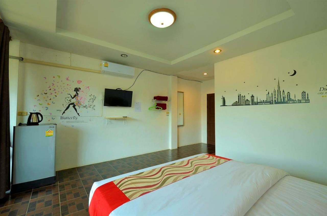 Lanta Friendly House 호텔 란타섬 외부 사진
