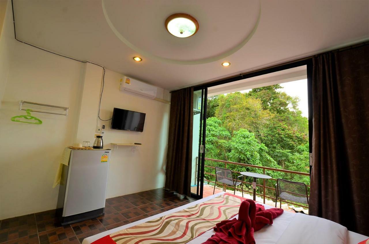 Lanta Friendly House 호텔 란타섬 외부 사진