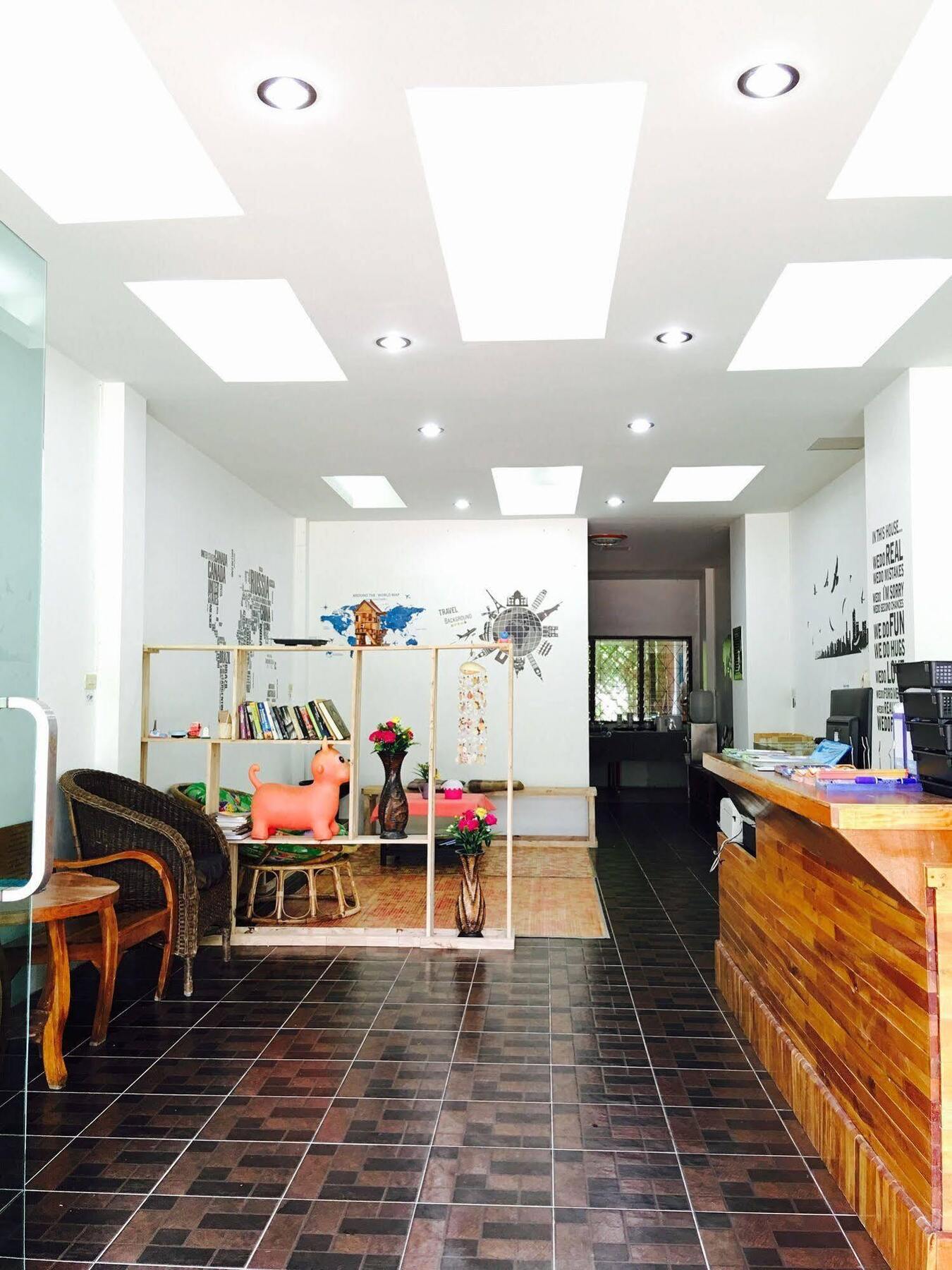 Lanta Friendly House 호텔 란타섬 외부 사진