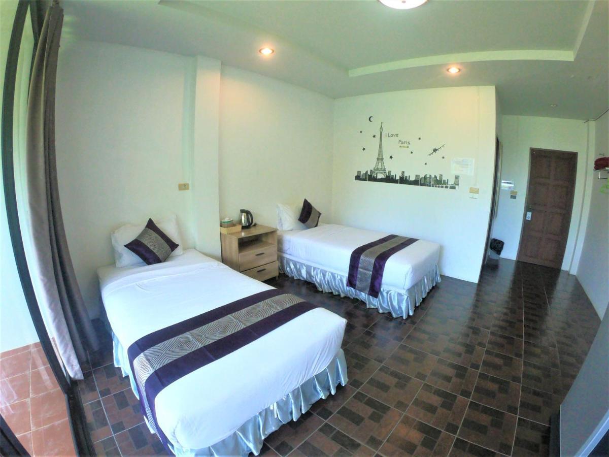 Lanta Friendly House 호텔 란타섬 외부 사진